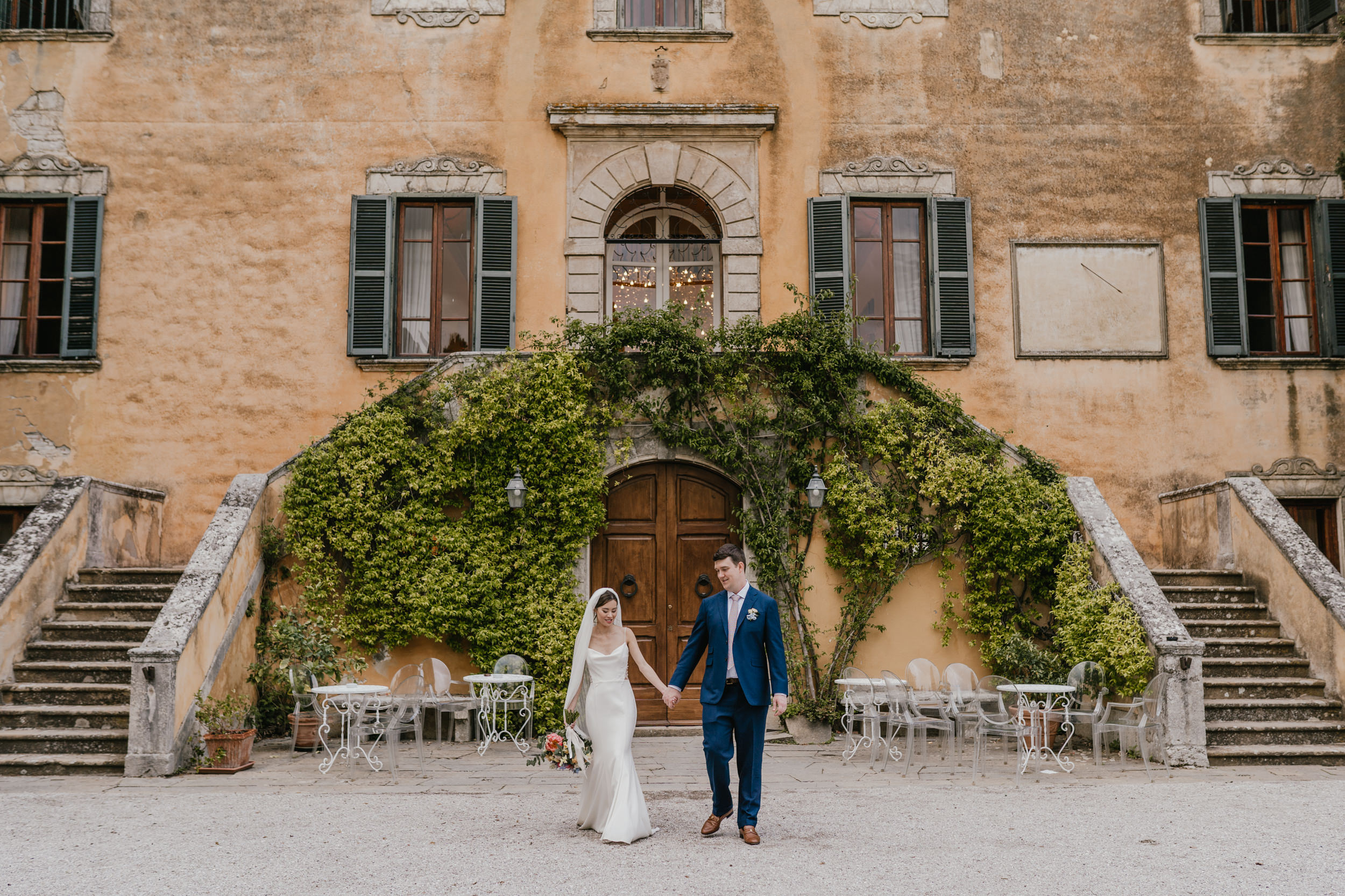 bride and groom portraits at villa di ulignano wedding in italy