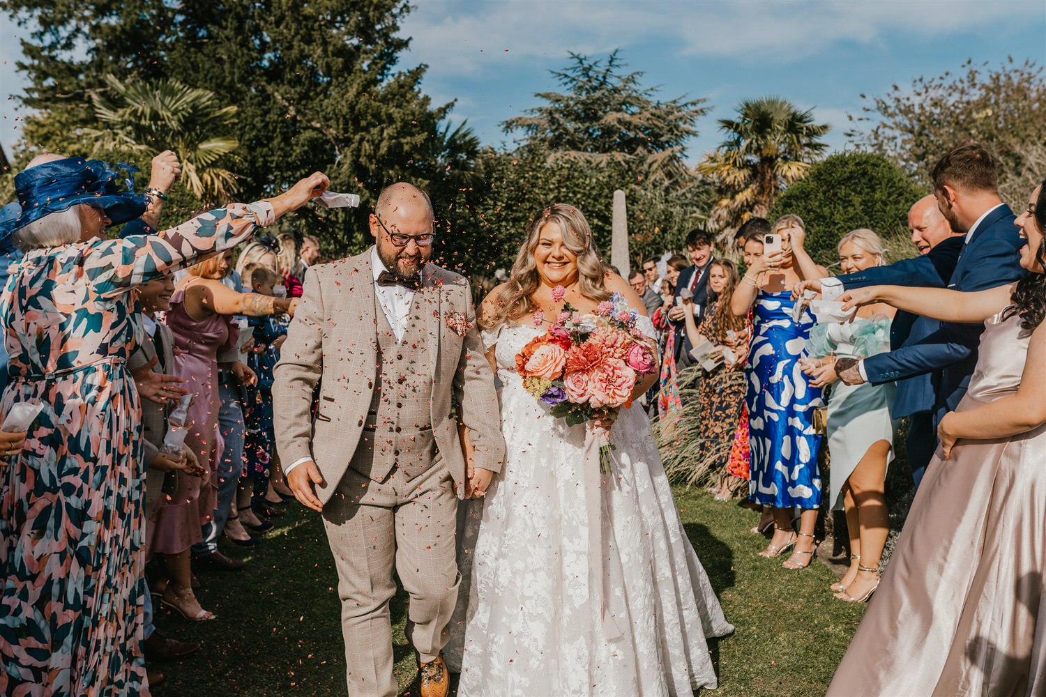 confetti tunnel at chapel house estate in kent