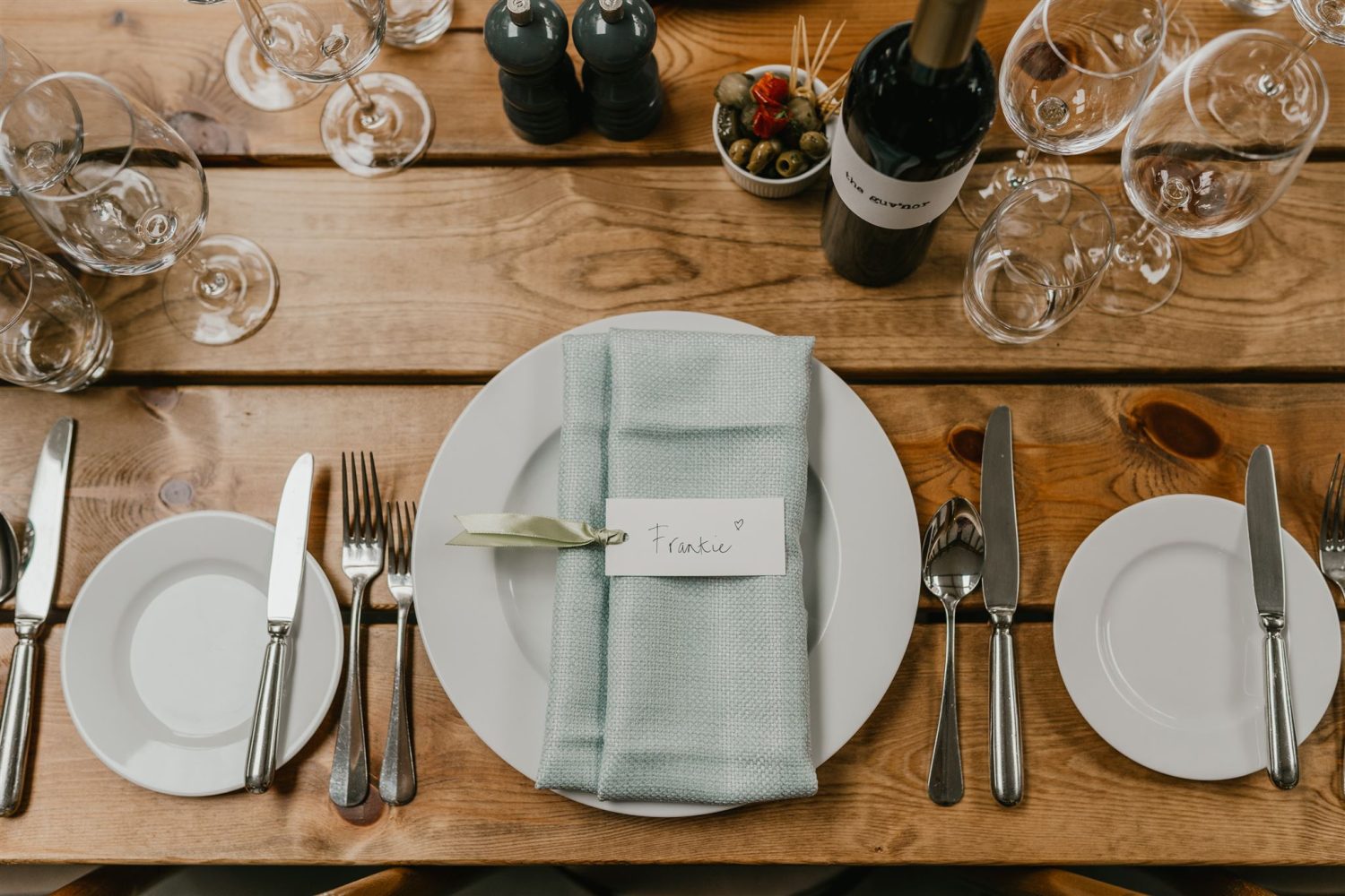 diy wedding breakfast setup at acorn barn wedding in oxfordshire