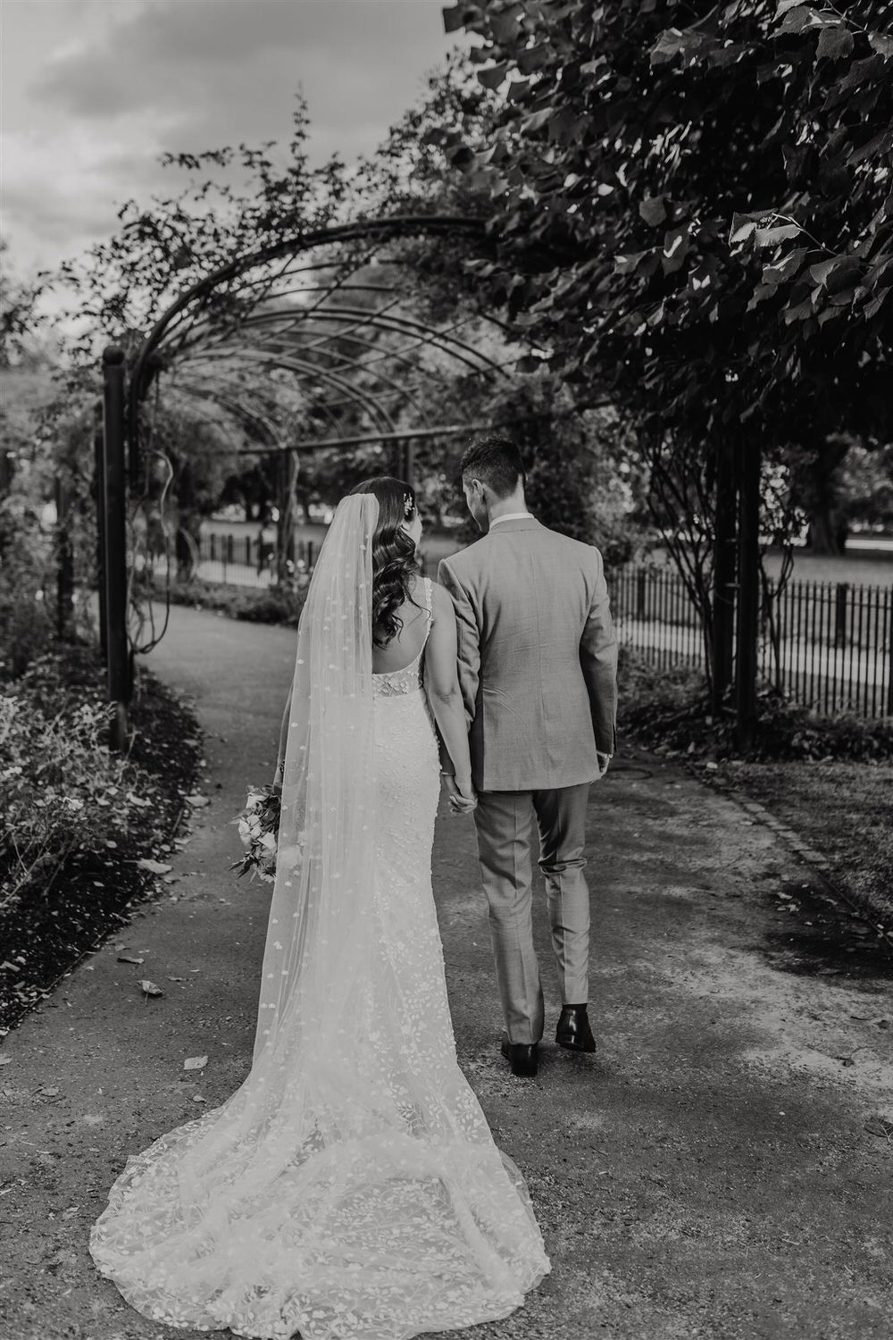 black and white couple portrait at mandarin oriental hyde park wedding in london