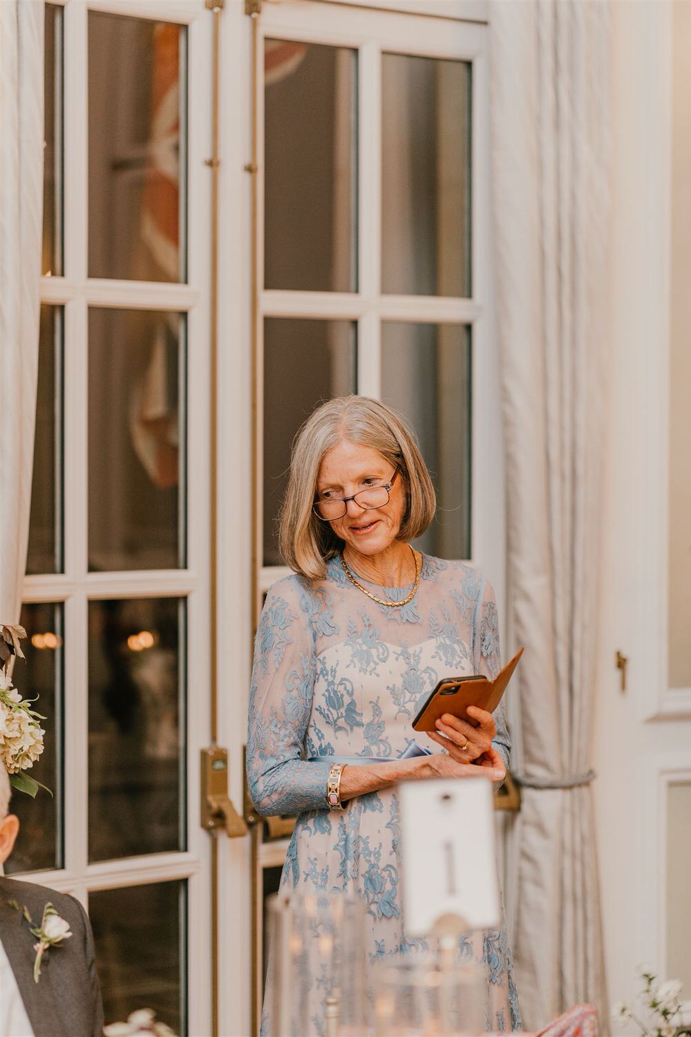 wedding speeches in the loggia at mandarin oriental wedding london