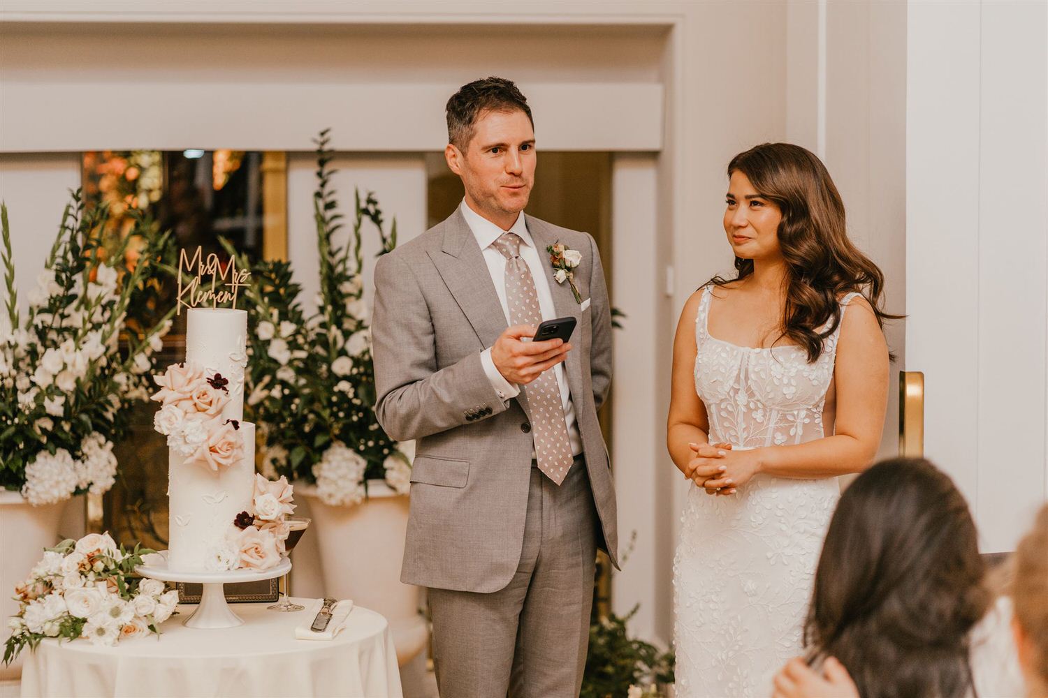 bride and groom wedding speech in the loggia at mandarin oriental wedding london