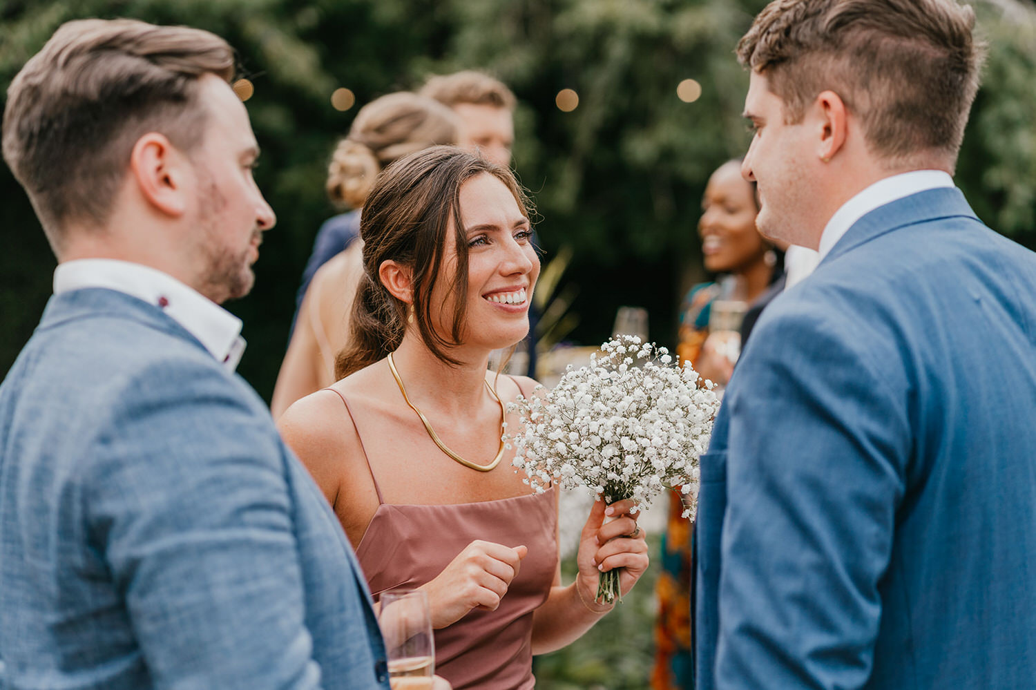 drinks reception at morden hall wedding