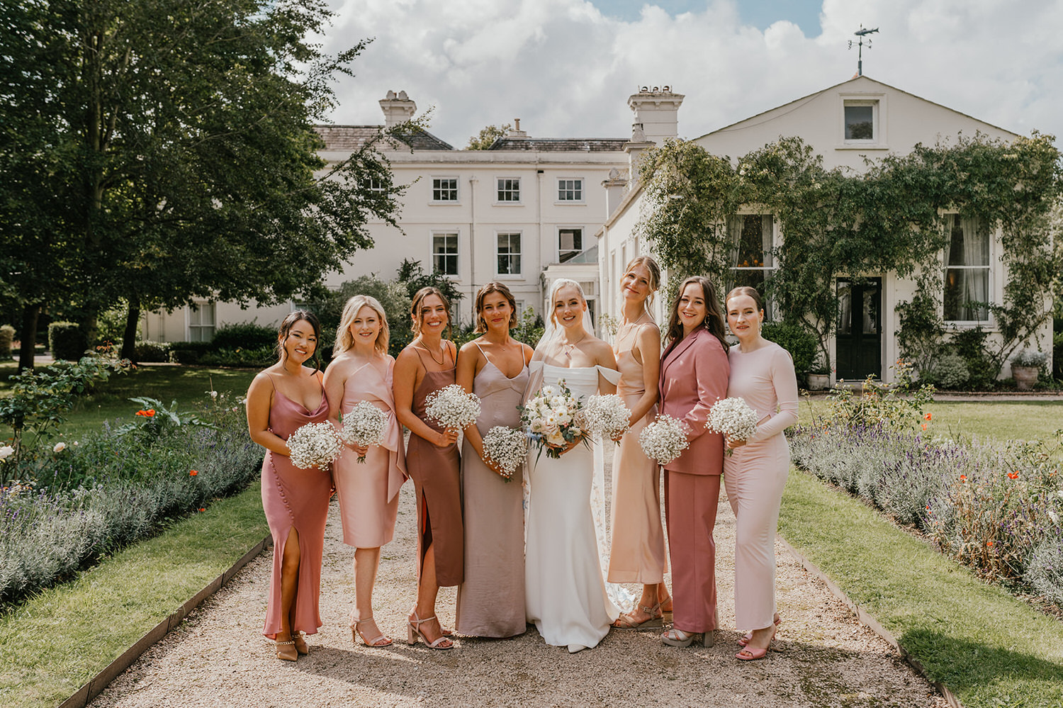 bridal party portraits at morden hall wedding london