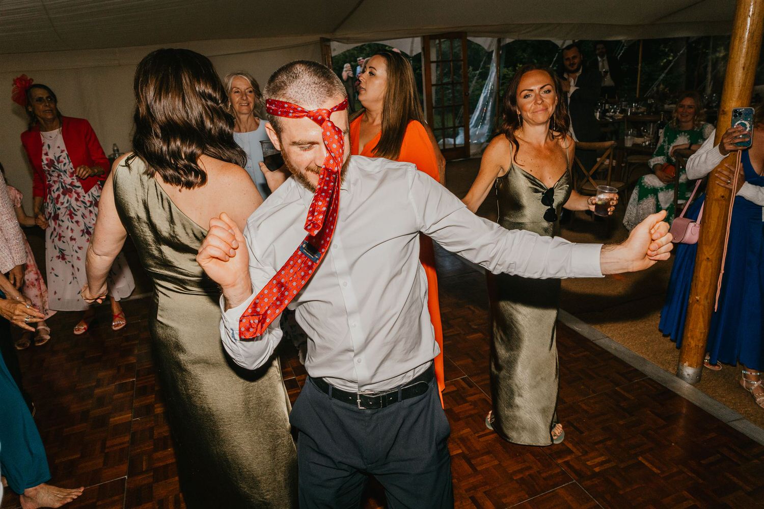 wedding guests on the dancefloor