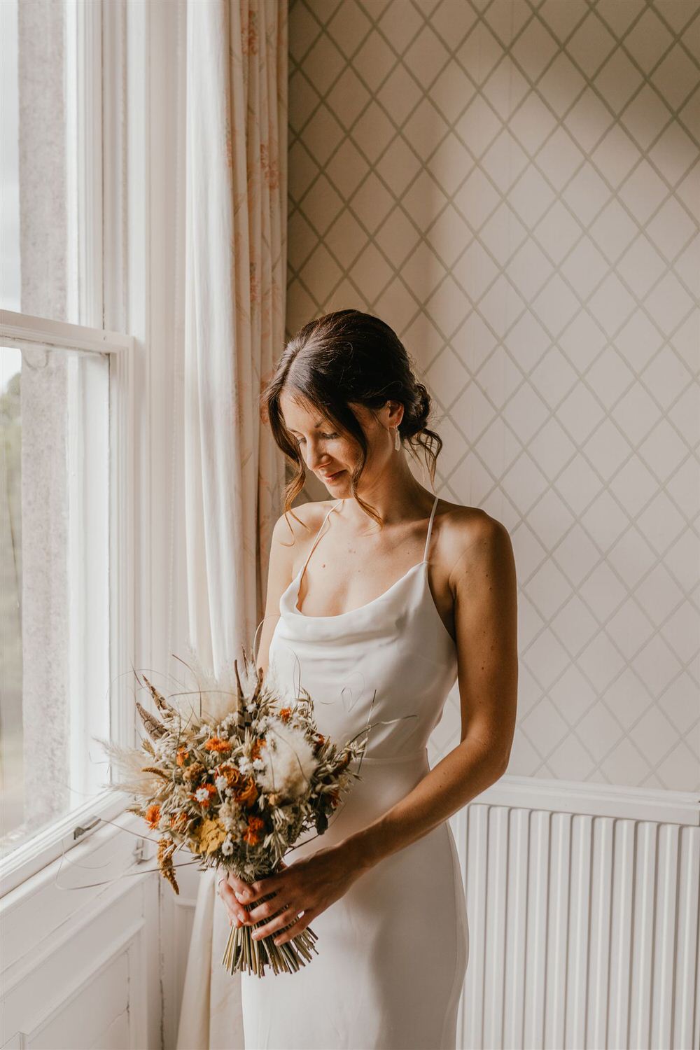 bridal portrait at mount ephraim wedding in kent