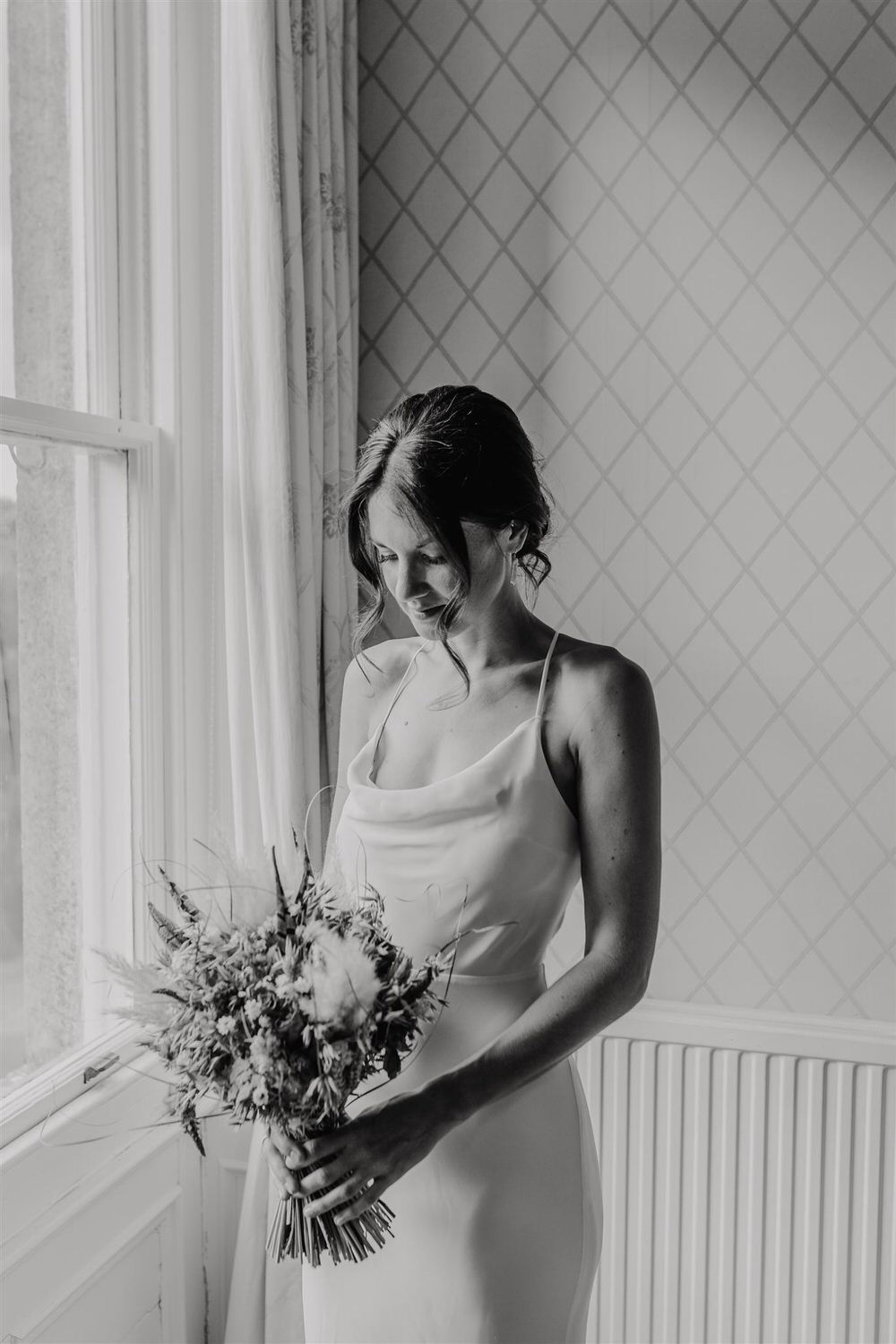 black and white bridal portrait at mount ephraim wedding in kent