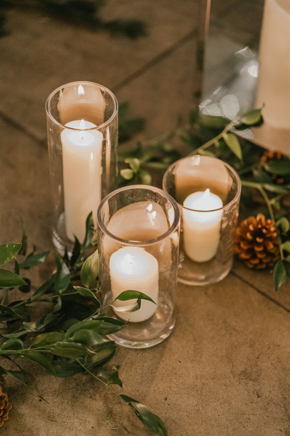 winter wedding tips for seasonal decor