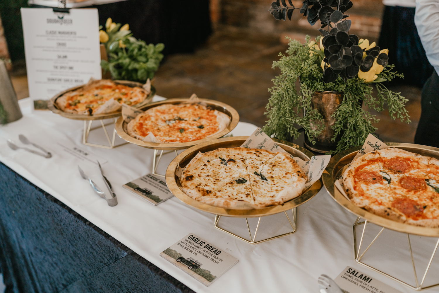 pizza buffet by Dough&Deer at northbrook park wedding