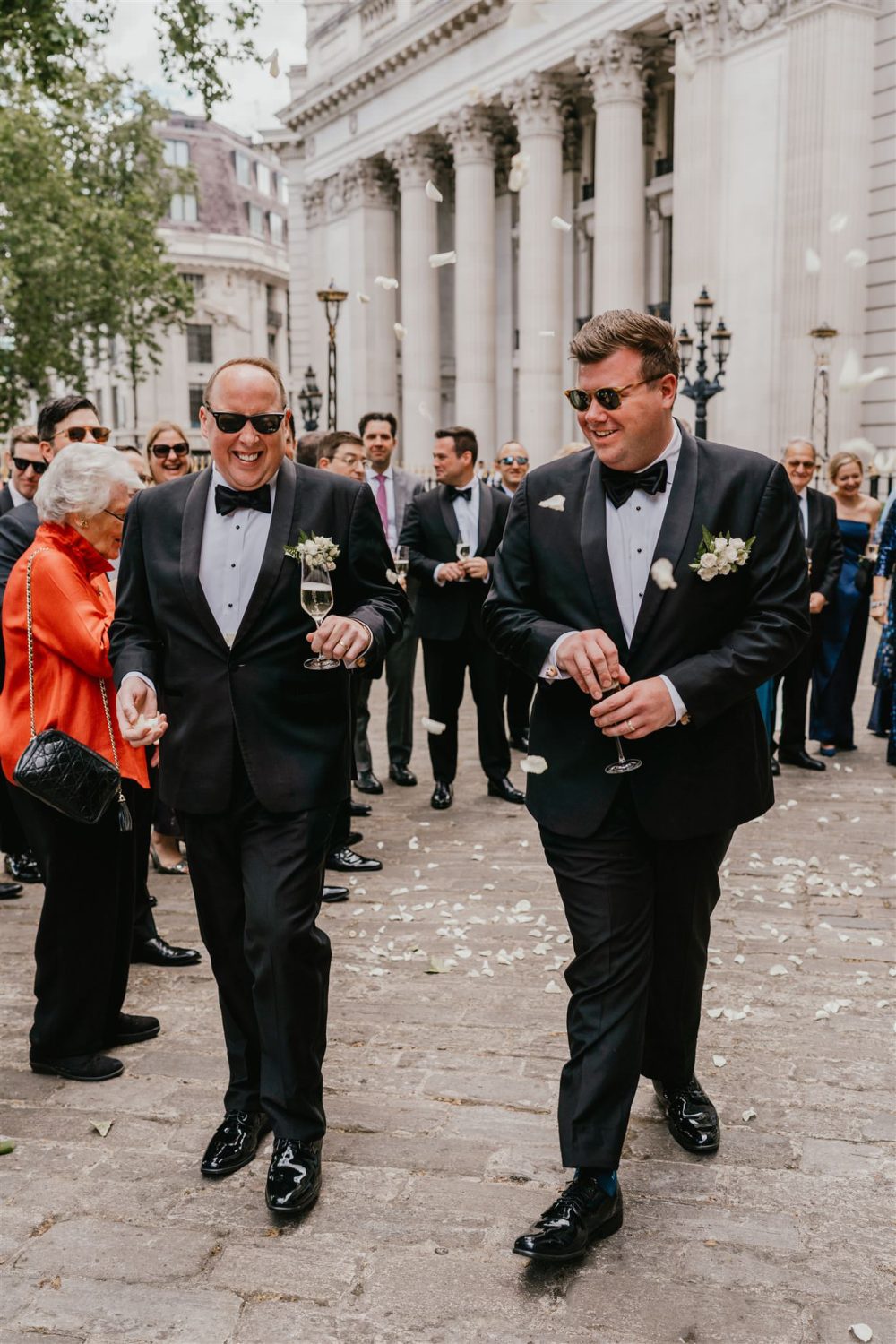 confetti moment at trinity house wedding in london