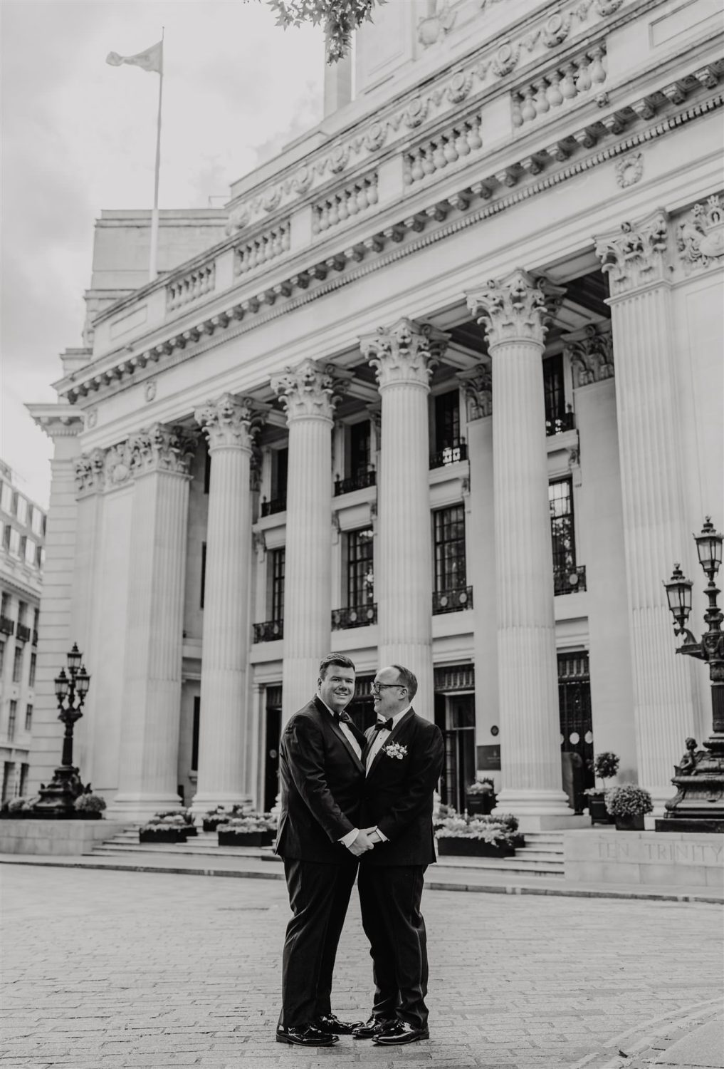 black and white couple portraits outside the four seasons at trinity house wedding