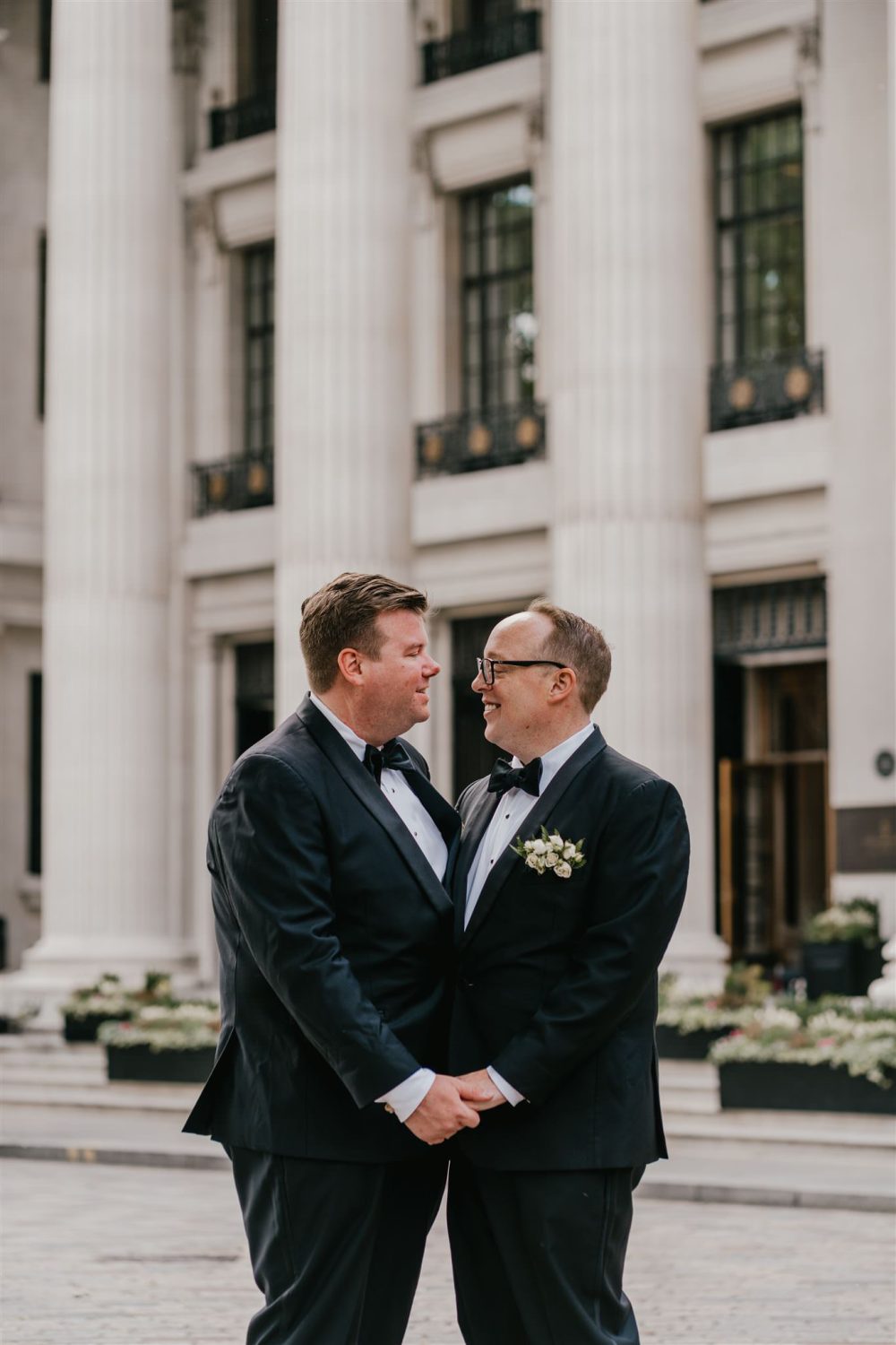 couple portraits outside the four seasons at trinity house wedding