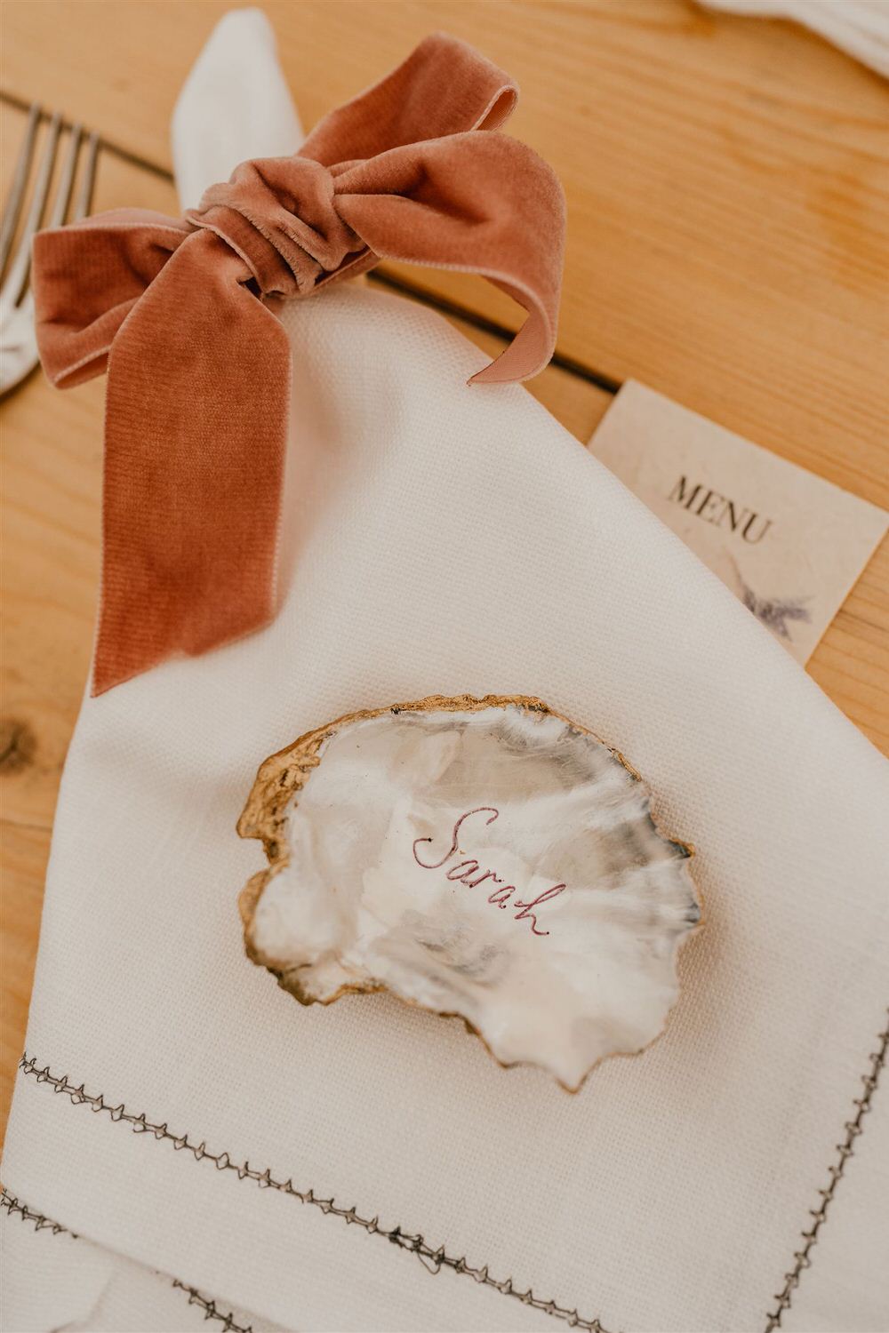 oyster shell wedding decor