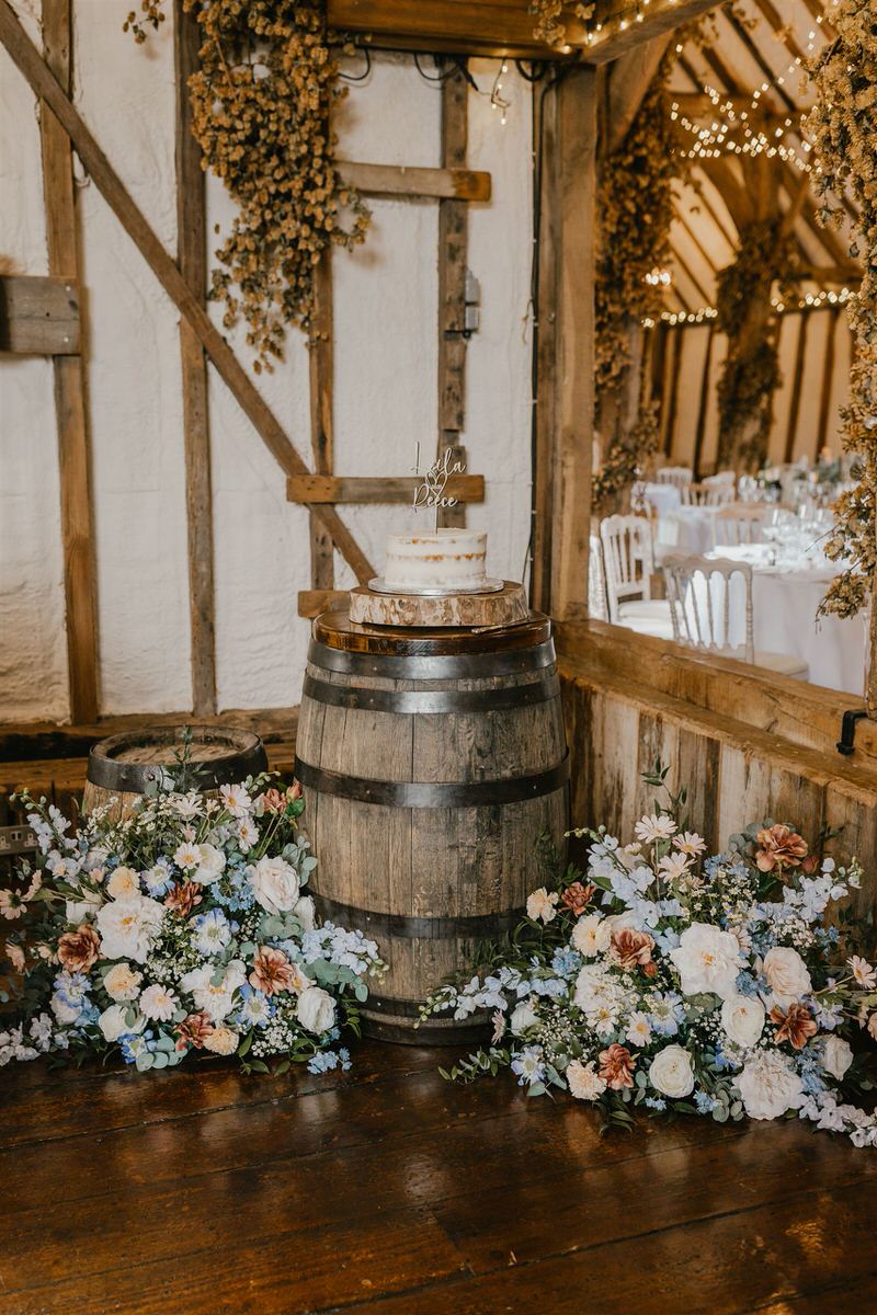 wedding cake setup at winters barns in canterbury