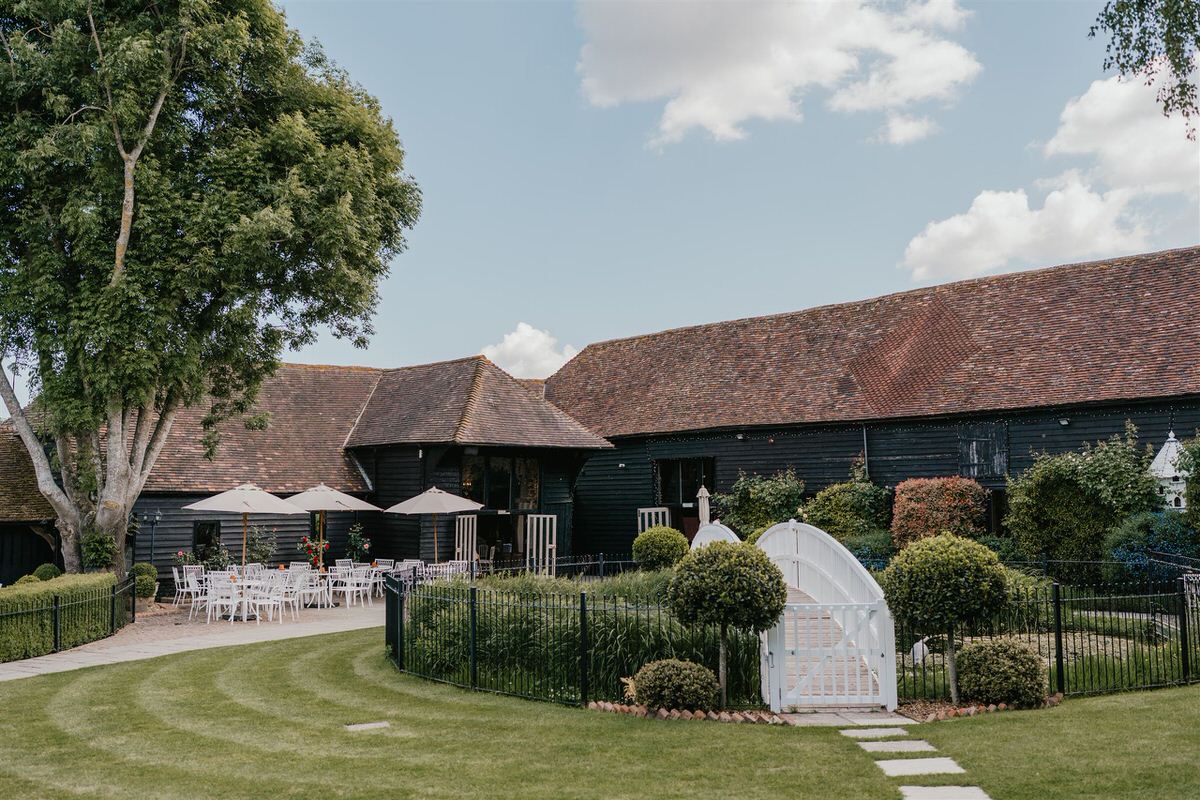 winters barns wedding venue in canterbury