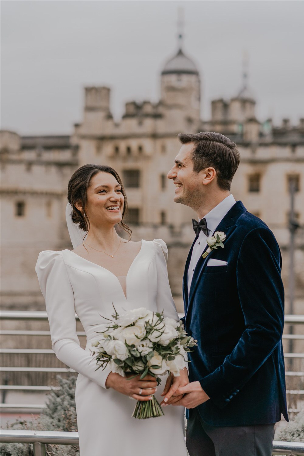 bride and groom couple portraits outside tower of london